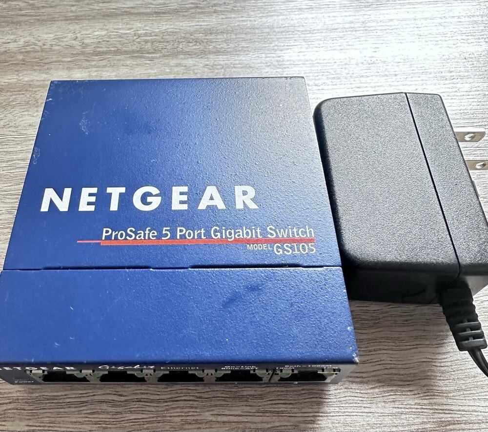 Netgear ProSafe GS105P 5-Port Gigabit Ethernet Switch W/Power Adapter